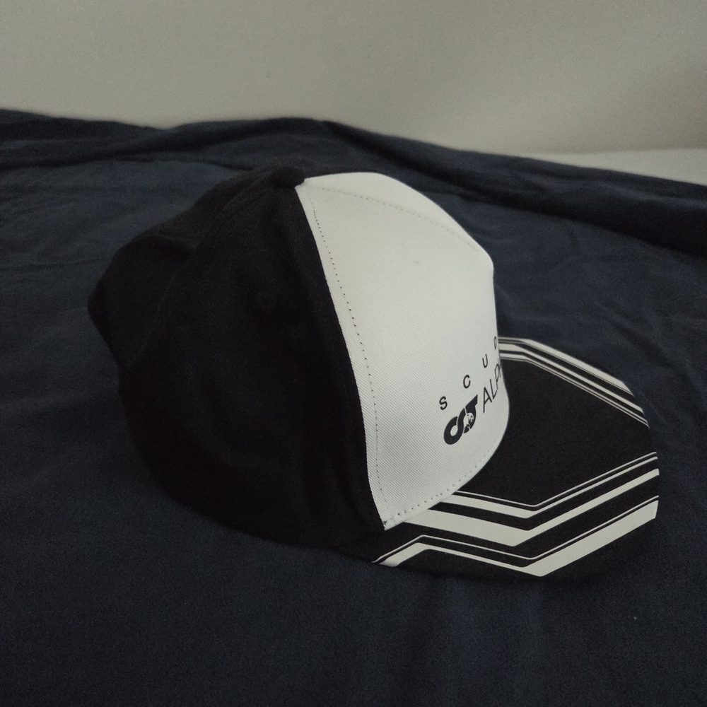 F1 Alpha Tauri Racing Hat - Picture 3 of 9